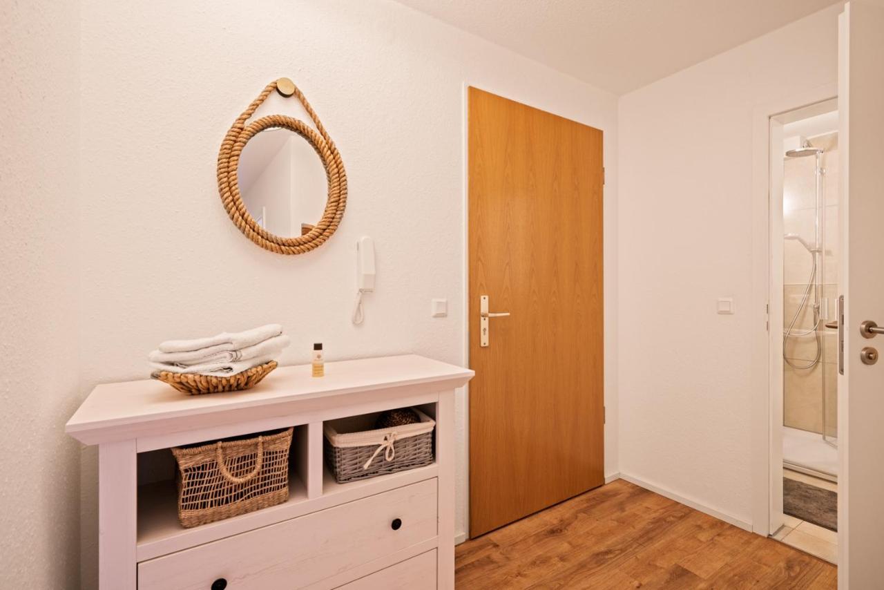 Wohlfuehl-Apartment Auenwald Im Naturschutzgebiet Mit Privatstrand フリードリヒスハーフェン エクステリア 写真